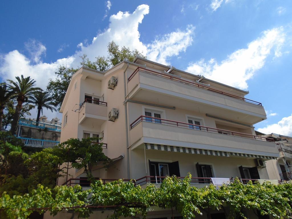 Apartments Kanli Kula Herceg Novi Exterior photo