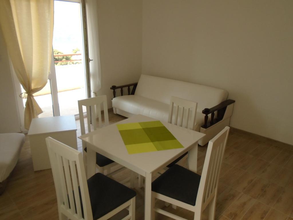 Apartments Kanli Kula Herceg Novi Exterior photo