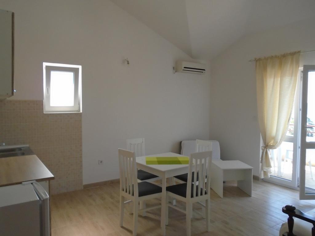 Apartments Kanli Kula Herceg Novi Exterior photo